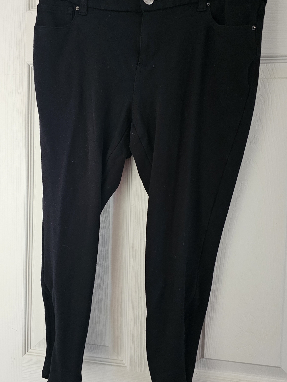 Style & Co Black Skinny Pants Ankle Zipper Leggings - Size 12 Petite